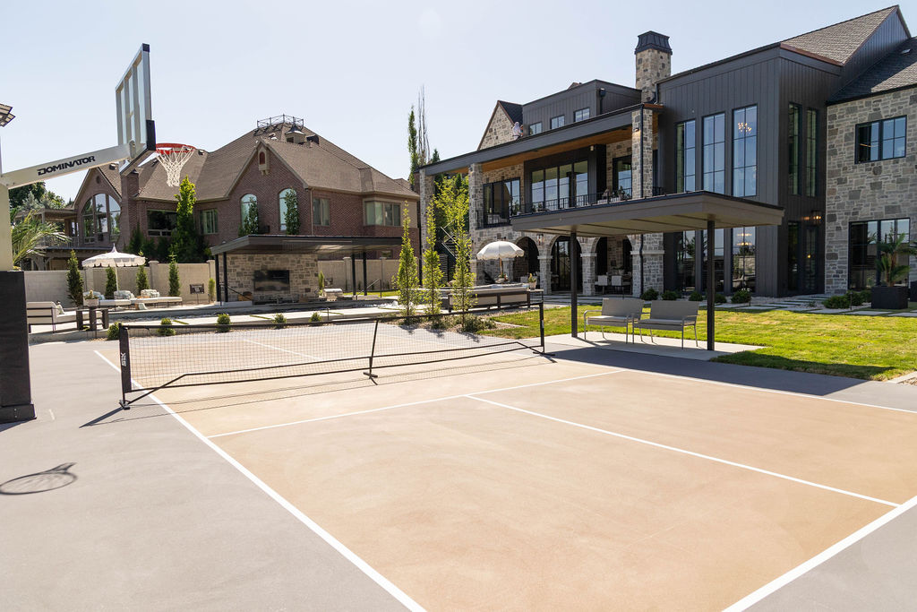 Alpine Oasis Backyard