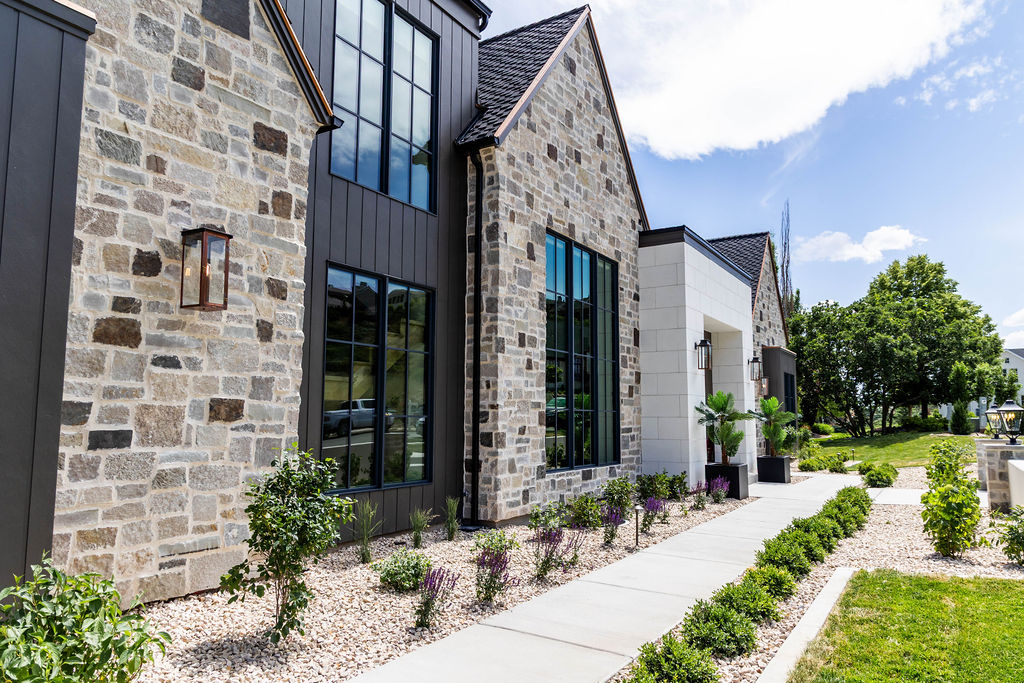 Alpine Oasis Exterior