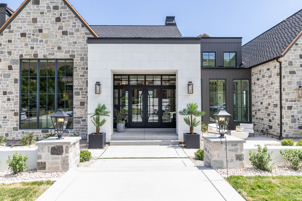 Alpine Oasis Exterior