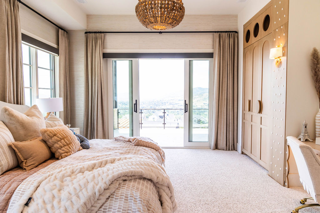 Room With A View home bedroom 1