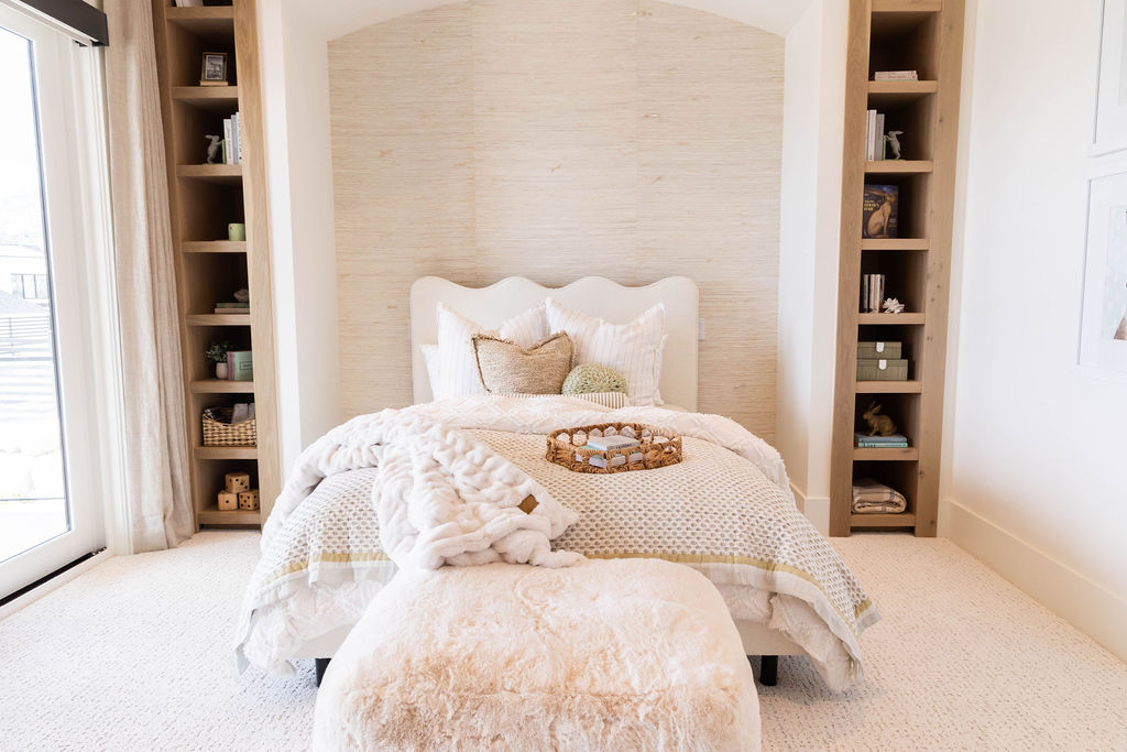 Room With A View home bedroom 4