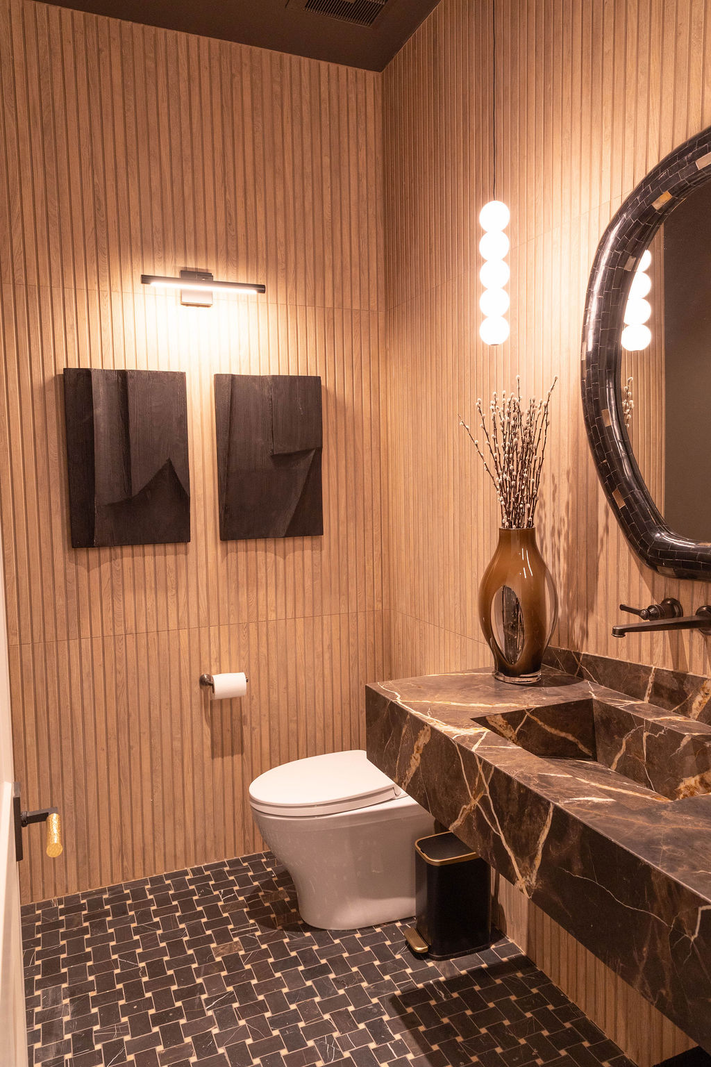 Room With A View home main bathroom